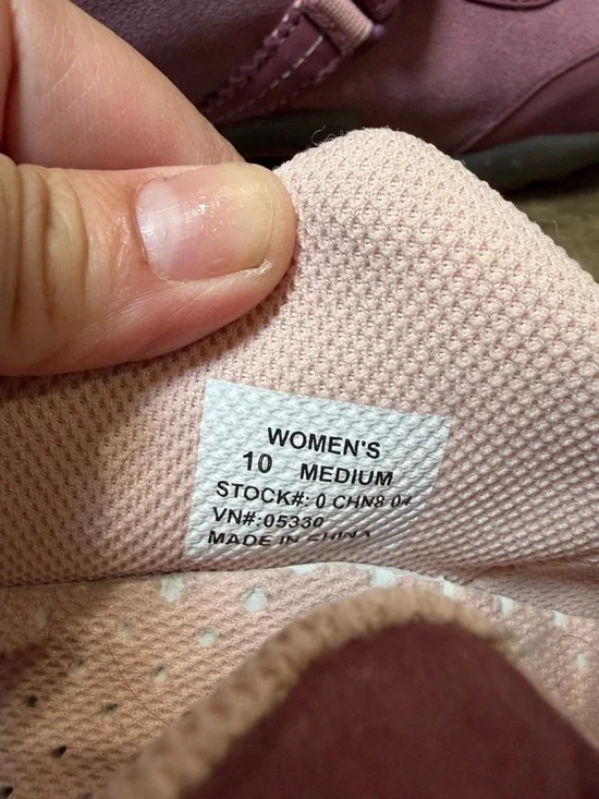 LL Bean Shoes Hiking Sneakers Mary Janes Athletic Trail Size 10M - Picture 5 of 7